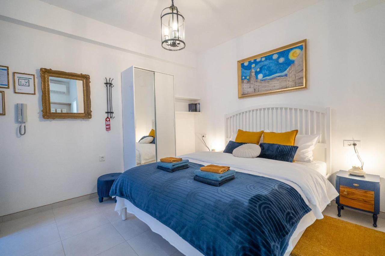 Starry Night Studio Apartment Rijeka Exteriör bild